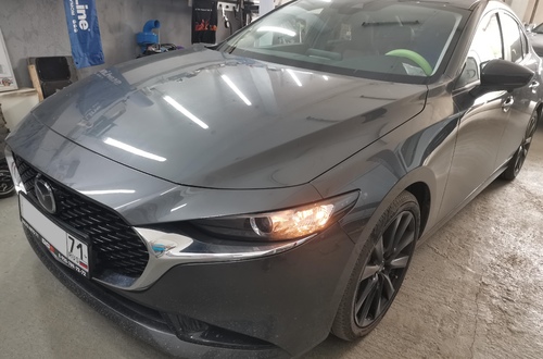 Mazda 3 BP